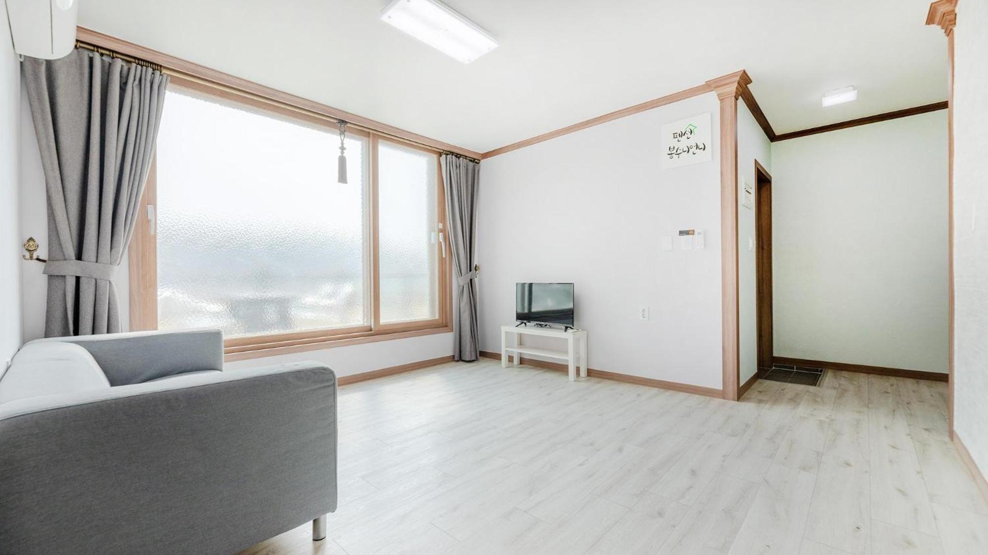 Samcheok Bongsuni-Unni Pension Room photo